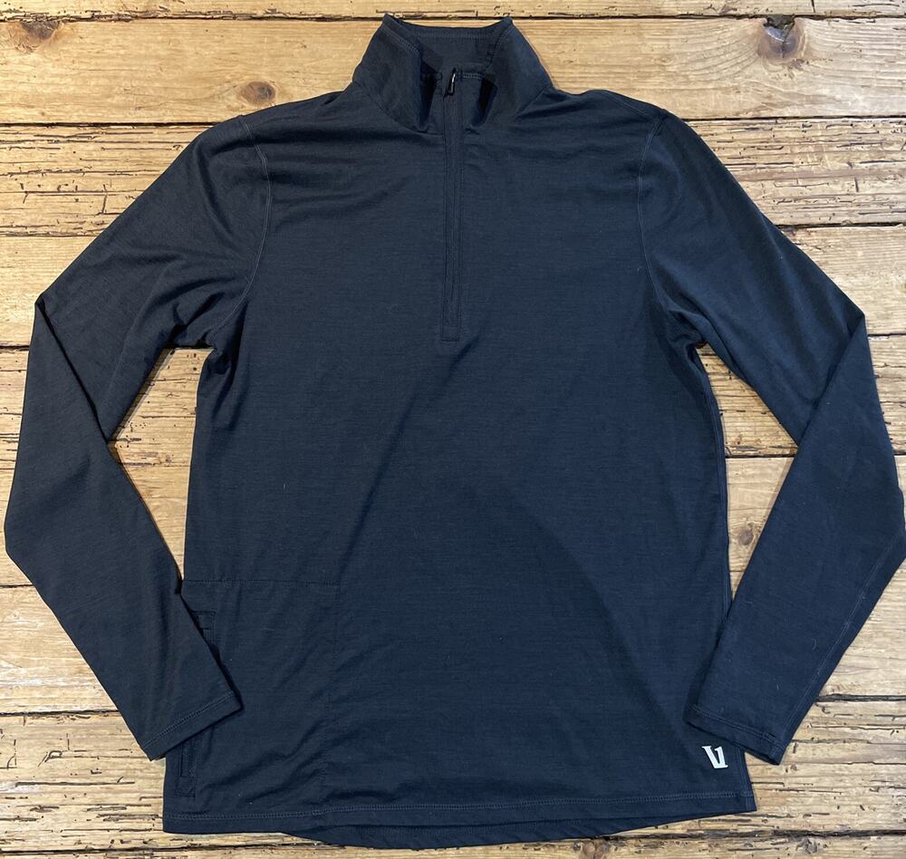 Vuori mens size small black performance 3/4 zip athletic hoodie